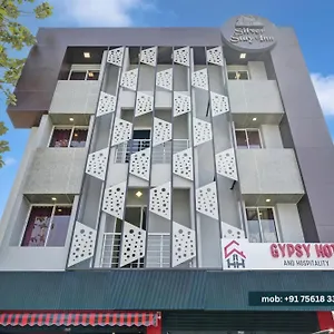 https://gypsy-cusat.kerala-hotels.net