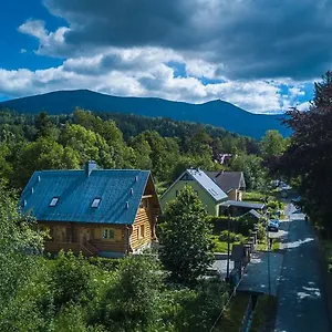https://dom-w-karkonoszach.karpacz-hotel.com